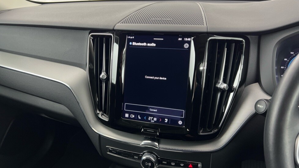 Used Volvo XC60 2023 for sale - 78008981: Photo 43