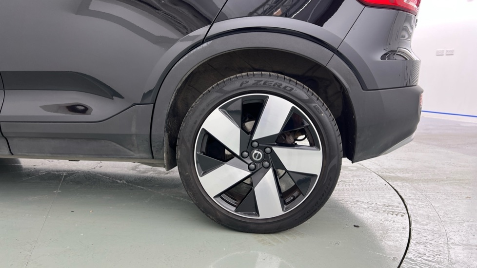 Used Volvo XC40 2022 for sale - 76722136: Photo 57