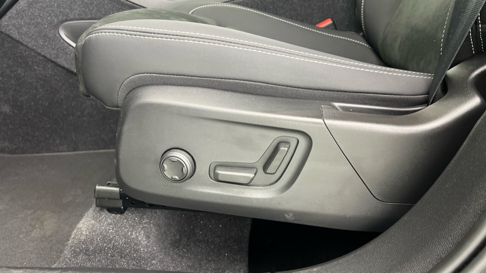 Used Volvo XC40 2022 for sale - 76722136: Photo 60