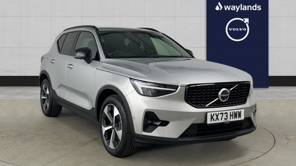 Used Volvo XC40 2023 for sale - 77732392: Photo 1