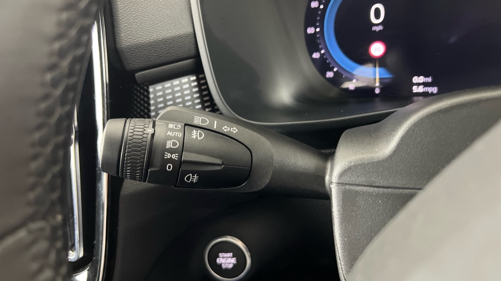 Used Volvo XC40 2023 for sale - 77732392: Photo 24