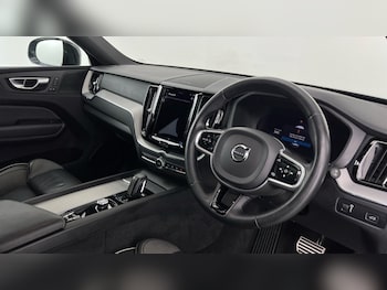 Used Volvo XC60 2022 for sale - 76941068: Photo