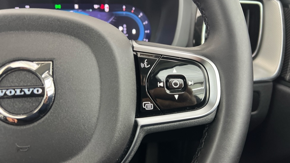 Used Volvo XC60 2024 for sale - 76095938: Photo 21