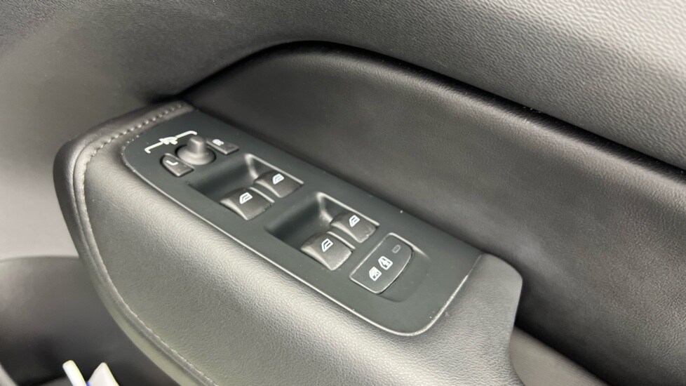 Used Volvo XC60 2024 for sale - 76095938: Photo 23