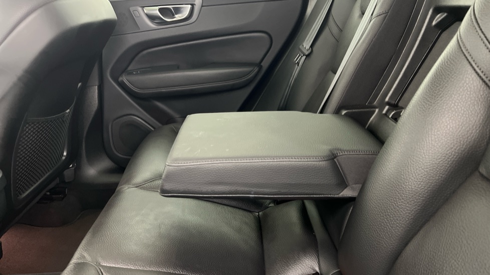 Used Volvo XC60 2024 for sale - 76095938: Photo 33