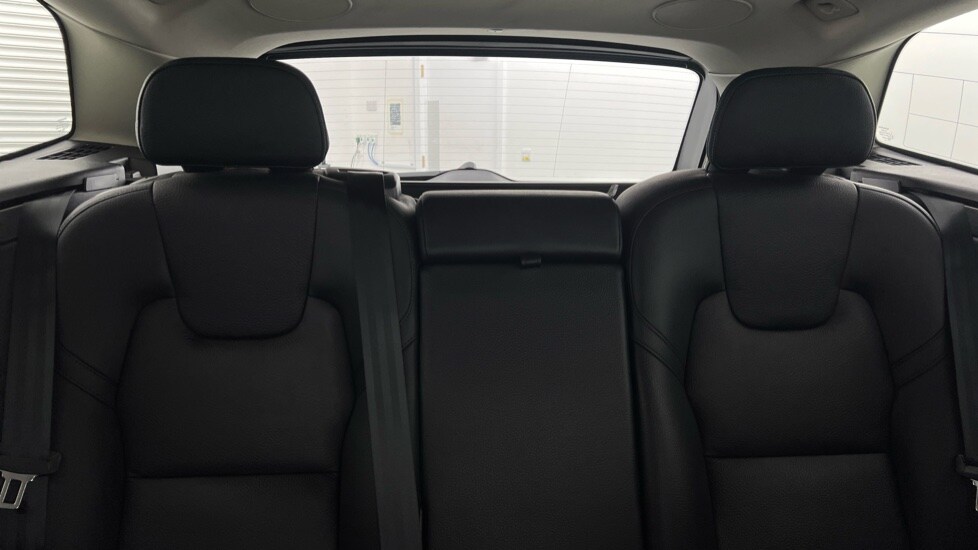 Used Volvo XC60 2024 for sale - 76095938: Photo 35