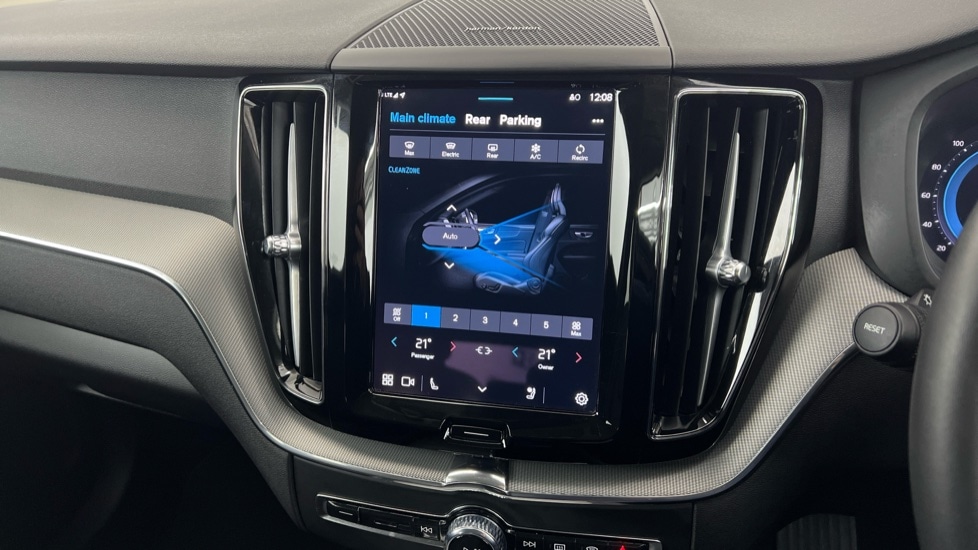 Used Volvo XC60 2024 for sale - 76095938: Photo 45