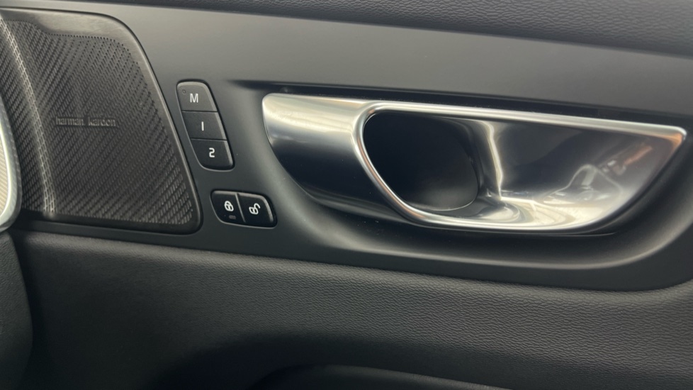 Used Volvo XC60 2024 for sale - 76095938: Photo 49