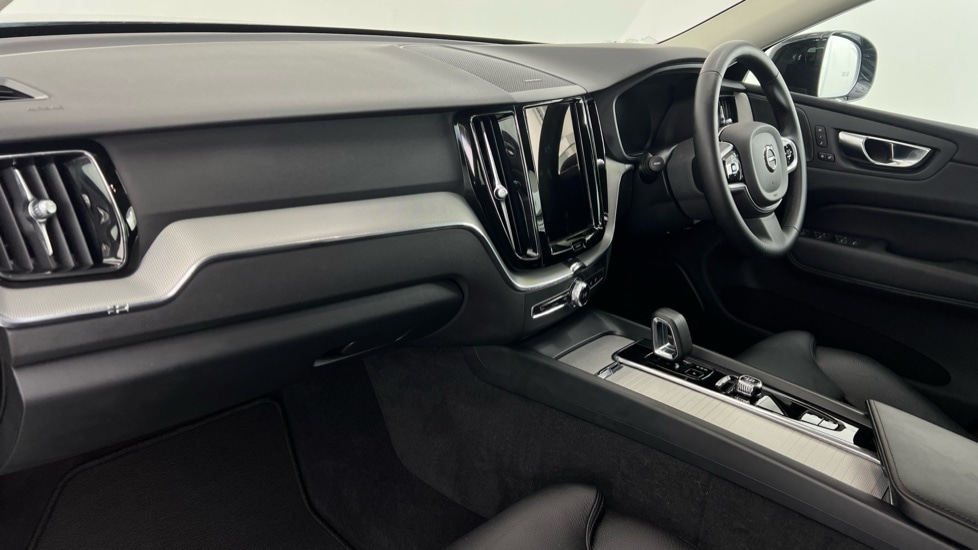 Used Volvo XC60 2024 for sale - 76095938: Photo 53