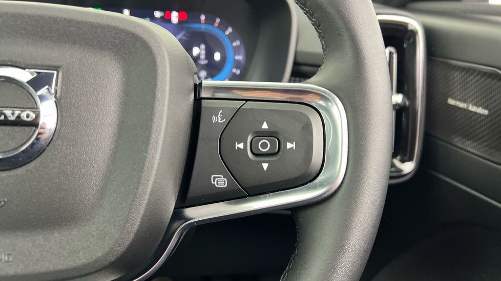 Used Volvo XC40 2025 for sale - 76116866: Photo 22