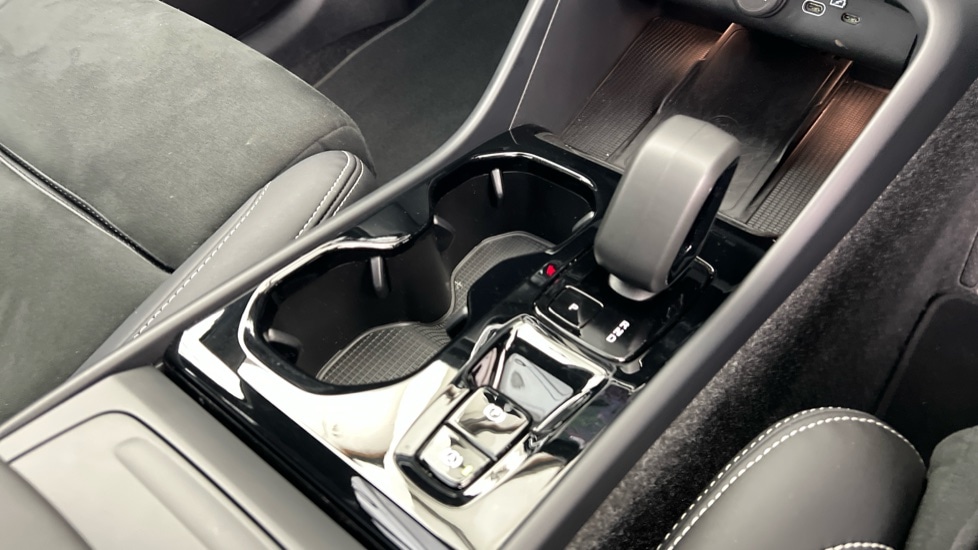 Used Volvo XC40 2025 for sale - 76116866: Photo 25