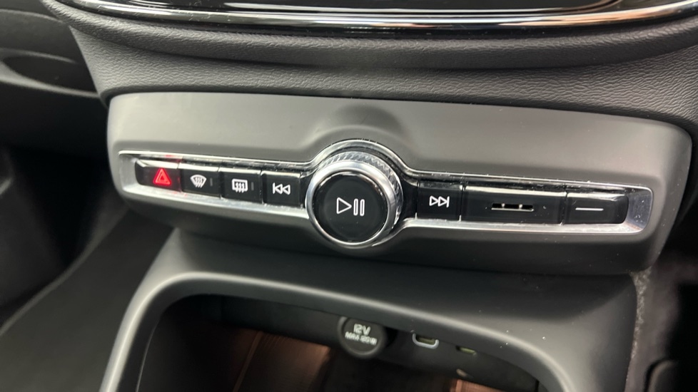 Used Volvo XC40 2025 for sale - 76116866: Photo 48