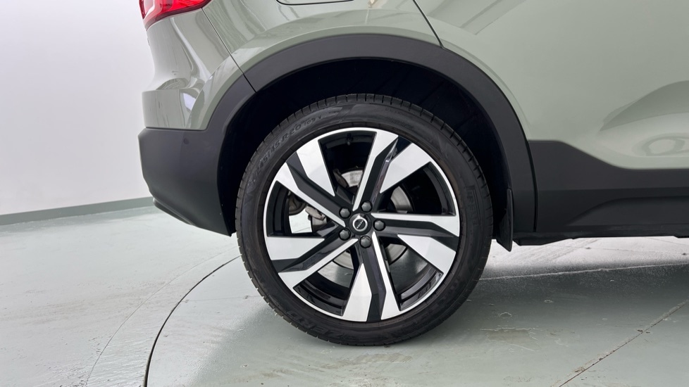 Used Volvo XC40 2025 for sale - 76116866: Photo 9