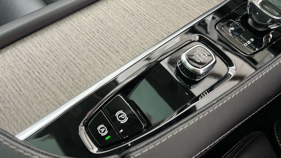 Used Volvo XC90 2023 for sale - 77726081: Photo 27