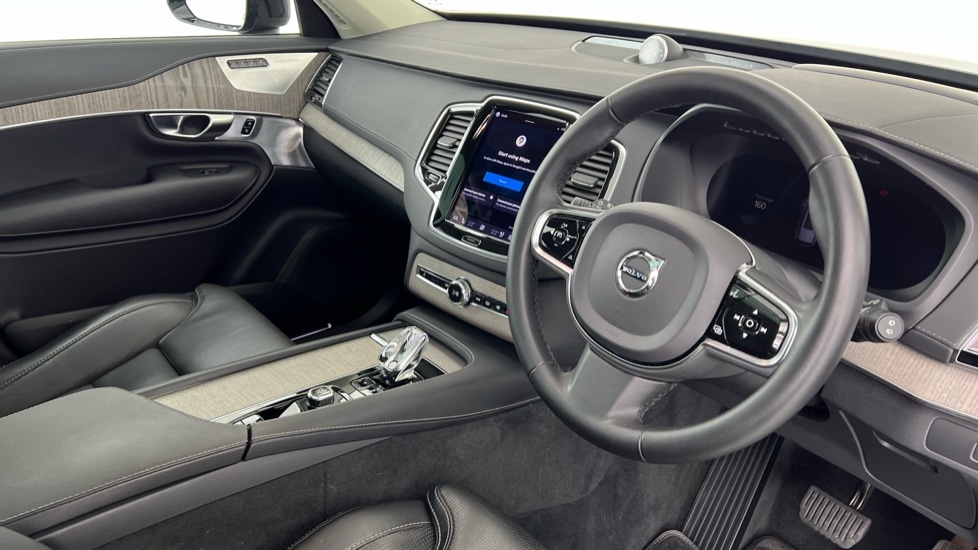 Used Volvo XC90 2023 for sale - 77726081: Photo 4