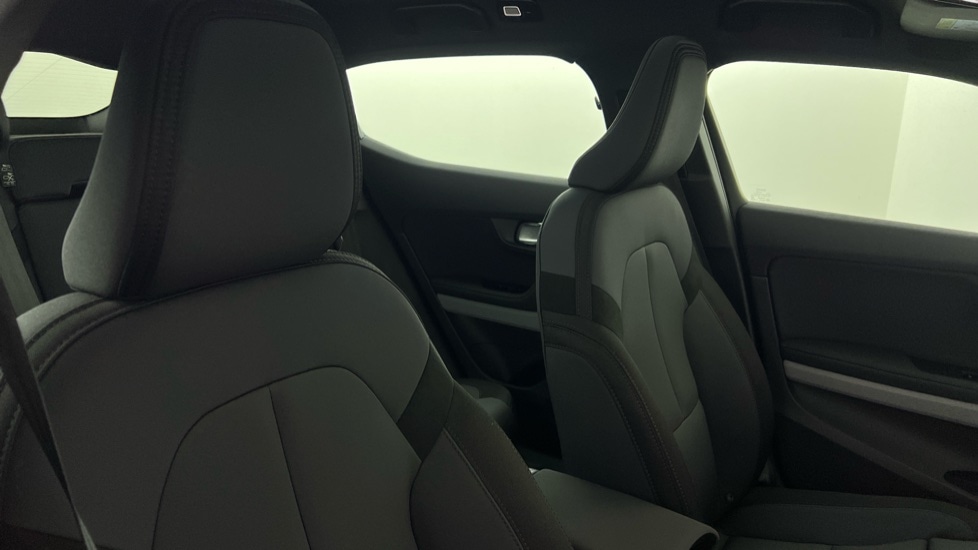 Used Polestar Polestar 2 2025 for sale - 76208944: Photo 18