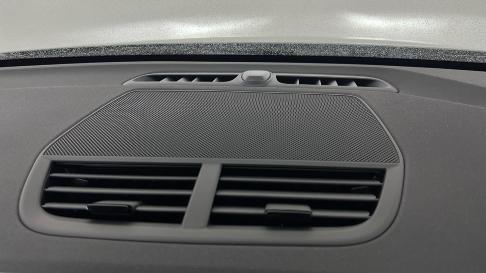 Used Polestar Polestar 2 2025 for sale - 76208944: Photo 24