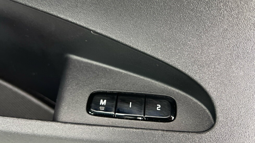 Used Polestar Polestar 2 2025 for sale - 76208944: Photo 39