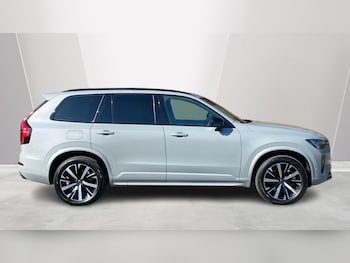Used Volvo XC90 2025 for sale - 78757245: Photo