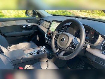 Used Volvo XC90 2025 for sale - 78757245: Photo