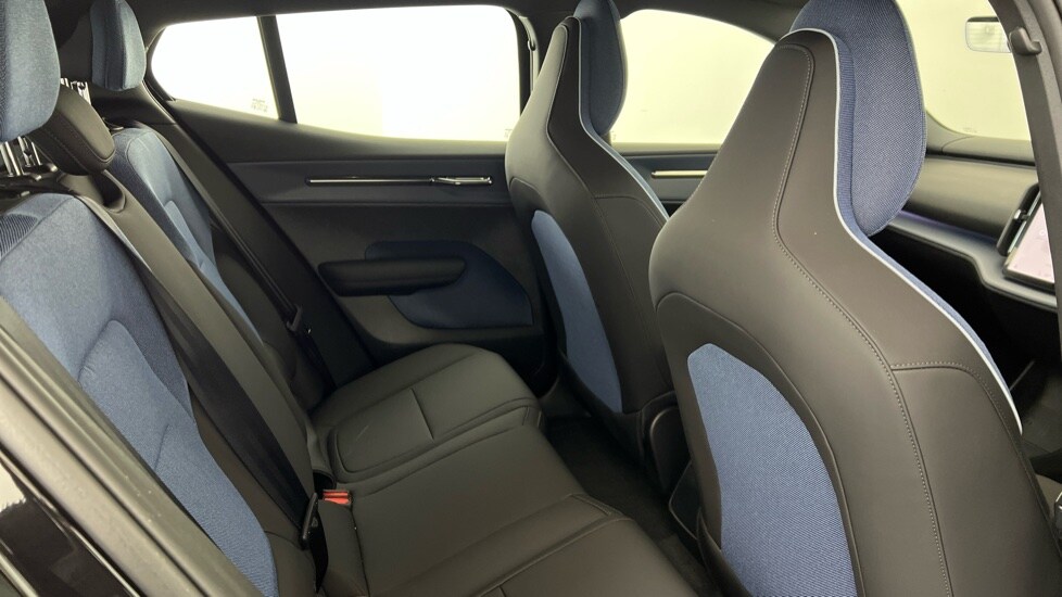 Used Volvo EX30 2025 for sale - 77055607: Photo 6