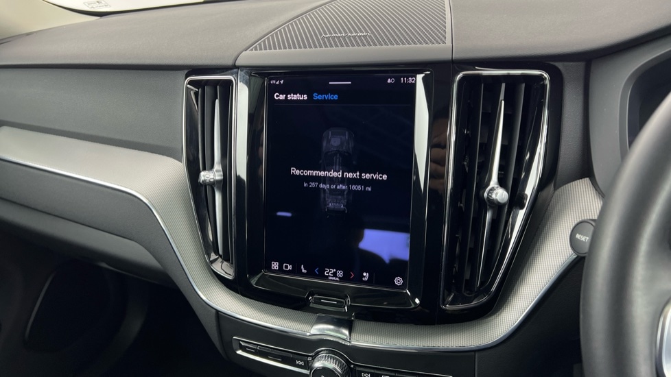 Used Volvo XC60 2023 for sale - 77239472: Photo 15