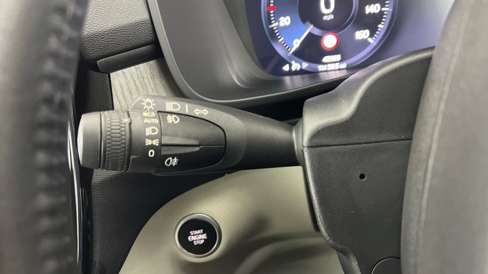 Used Volvo XC40 2020 for sale - 77959893: Photo 20