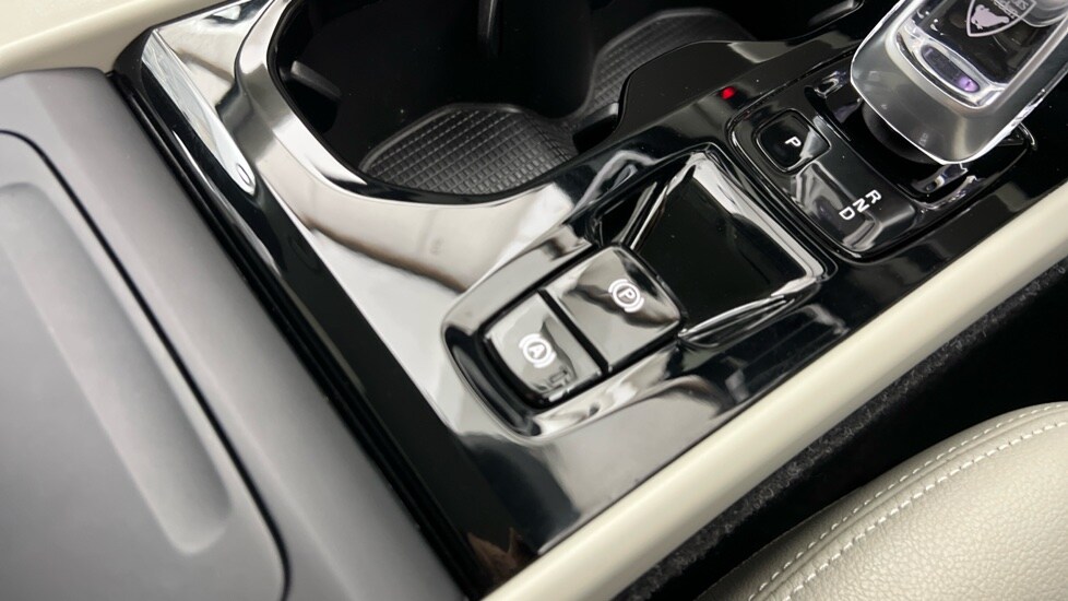 Used Volvo XC40 2020 for sale - 77959893: Photo 27