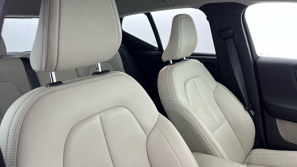 Used Volvo XC40 2020 for sale - 77959893: Photo 31