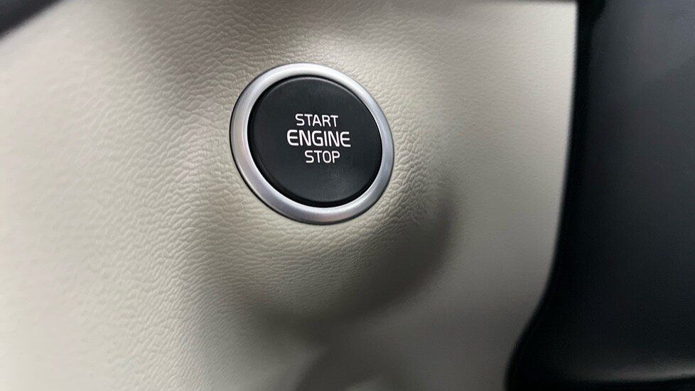 Used Volvo XC40 2020 for sale - 77959893: Photo 45