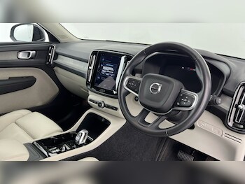 Used Volvo XC40 2020 for sale - 77959893: Photo