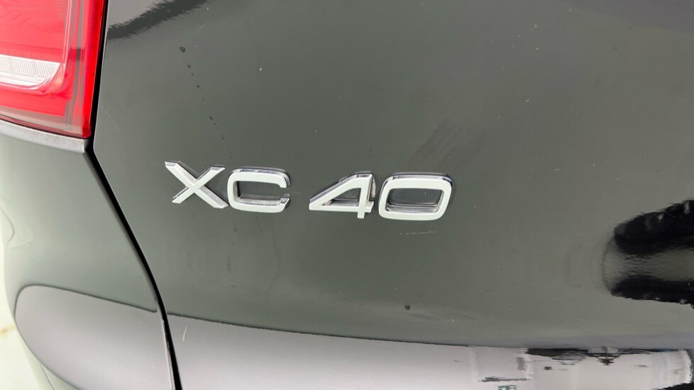 Used Volvo XC40 2020 for sale - 77959893: Photo 51