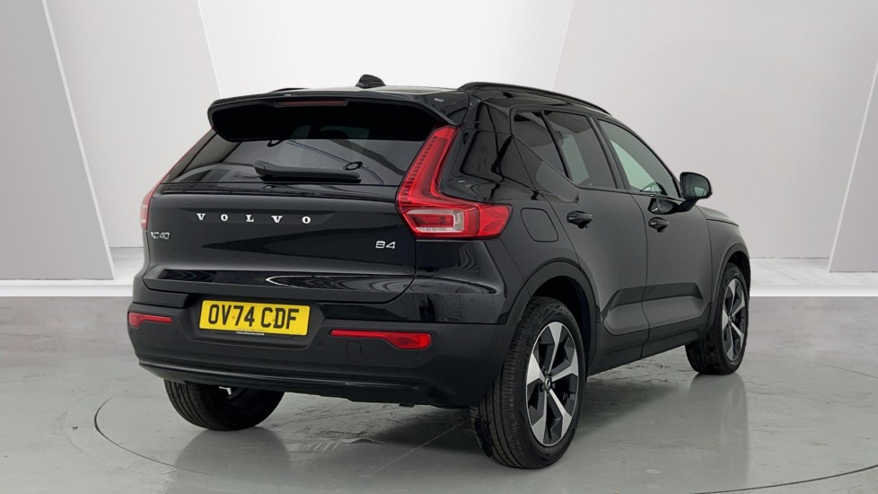Used Volvo XC40 2024 for sale - 77178129: Photo 2