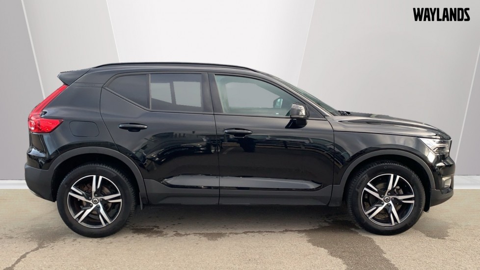 Used Volvo XC40 2020 for sale - 76130750: Photo 3