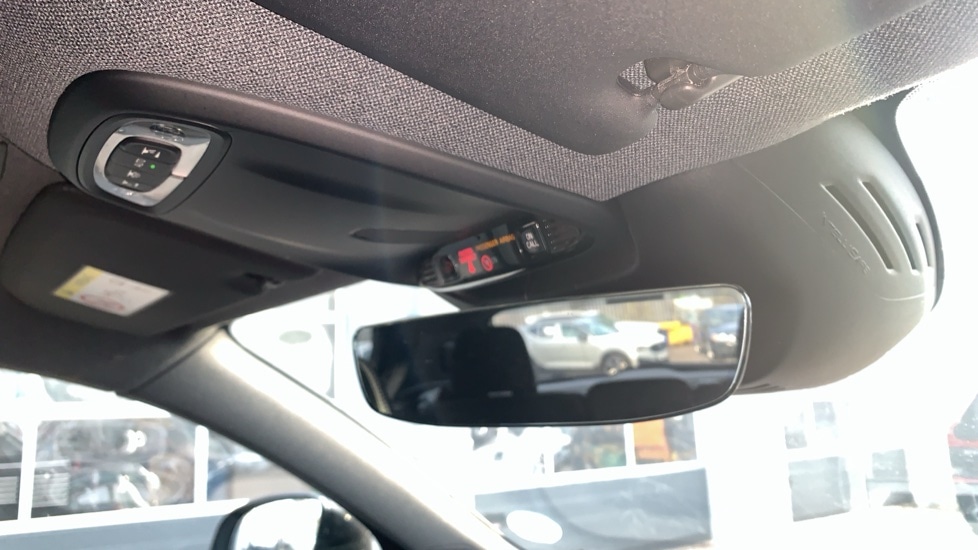 Used Volvo XC40 2020 for sale - 76130750: Photo 37
