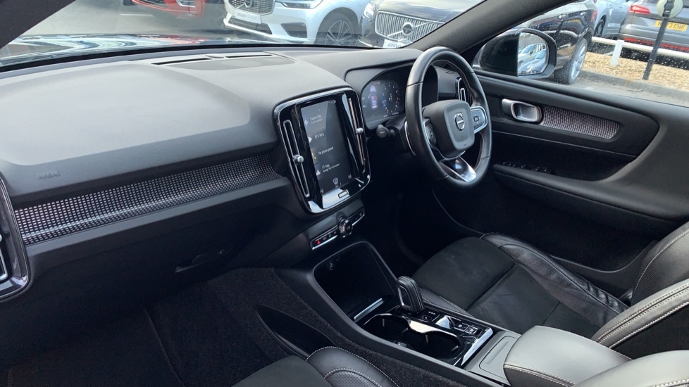 Used Volvo XC40 2020 for sale - 76130750: Photo 4
