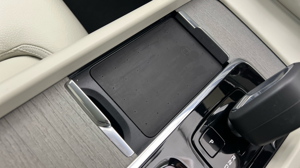 Used Volvo XC60 2025 for sale - 77428150: Photo 50