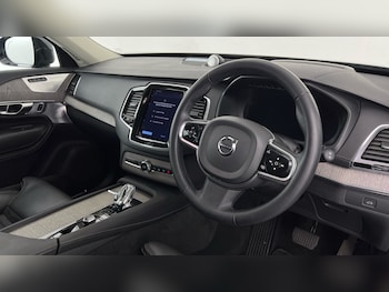 Used Volvo XC90 2023 for sale - 75735202: Photo