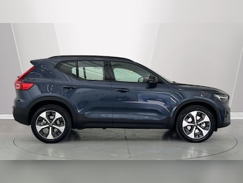 Used Volvo XC40 2026 for sale - 79431499: Photo