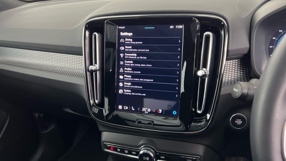 Used Volvo XC40 2025 for sale - 77326306: Photo 17