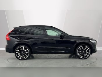 Used Volvo XC60 2025 for sale - 76960119: Photo