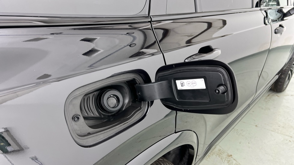 Used Volvo XC90 2025 for sale - 76609495: Photo 16