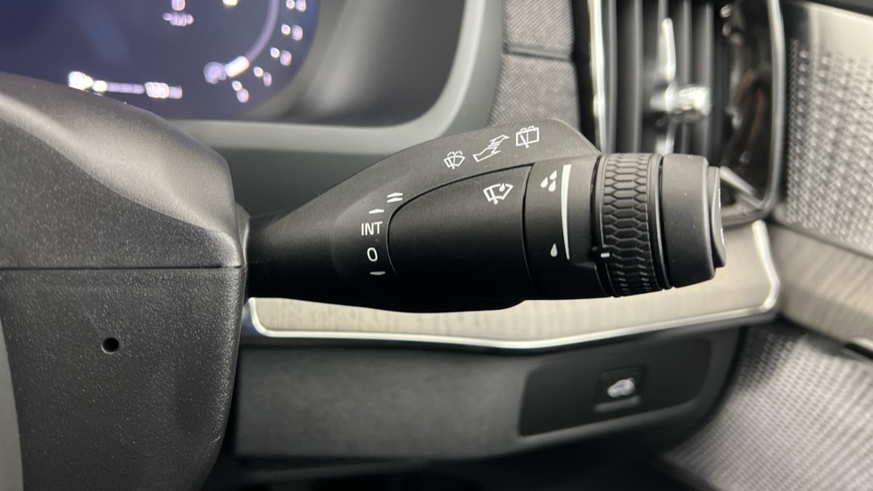 Used Volvo XC90 2025 for sale - 76609495: Photo 23