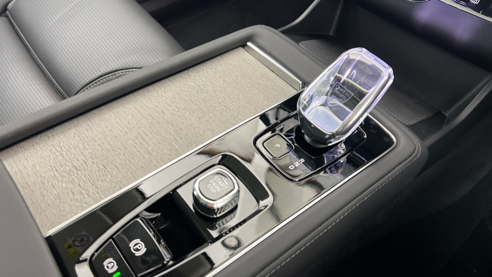 Used Volvo XC90 2025 for sale - 76609495: Photo 25