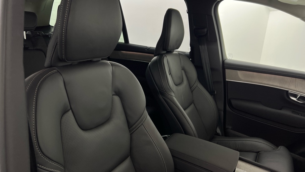Used Volvo XC90 2025 for sale - 76609495: Photo 38