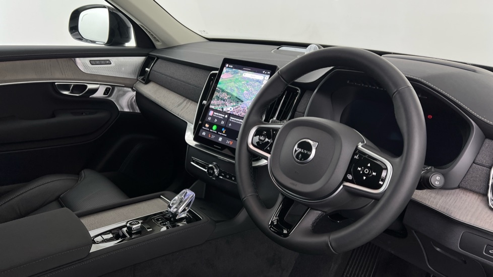 Used Volvo XC90 2025 for sale - 76609495: Photo 4