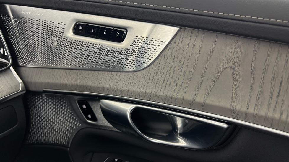 Used Volvo XC90 2025 for sale - 76609495: Photo 45