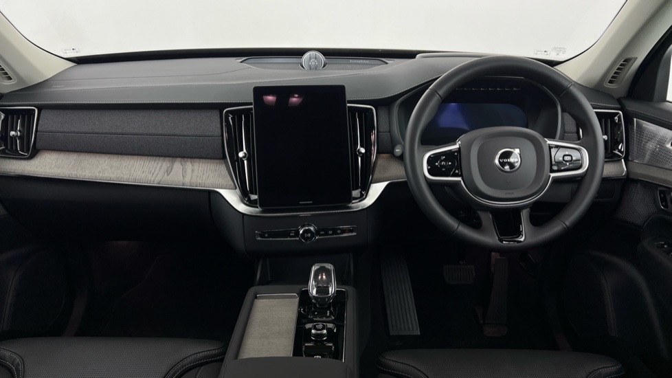 Used Volvo XC90 2025 for sale - 76609495: Photo 5