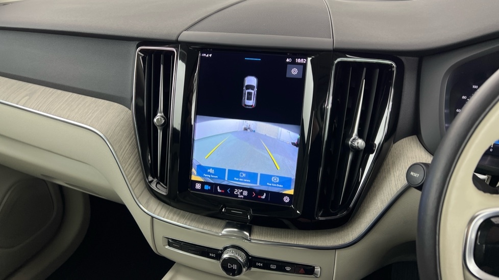 Used Volvo XC60 2023 for sale - 77569993: Photo 19