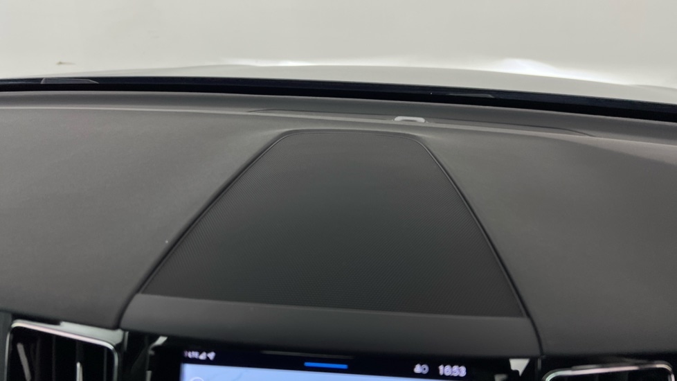 Used Volvo XC60 2023 for sale - 77569993: Photo 26